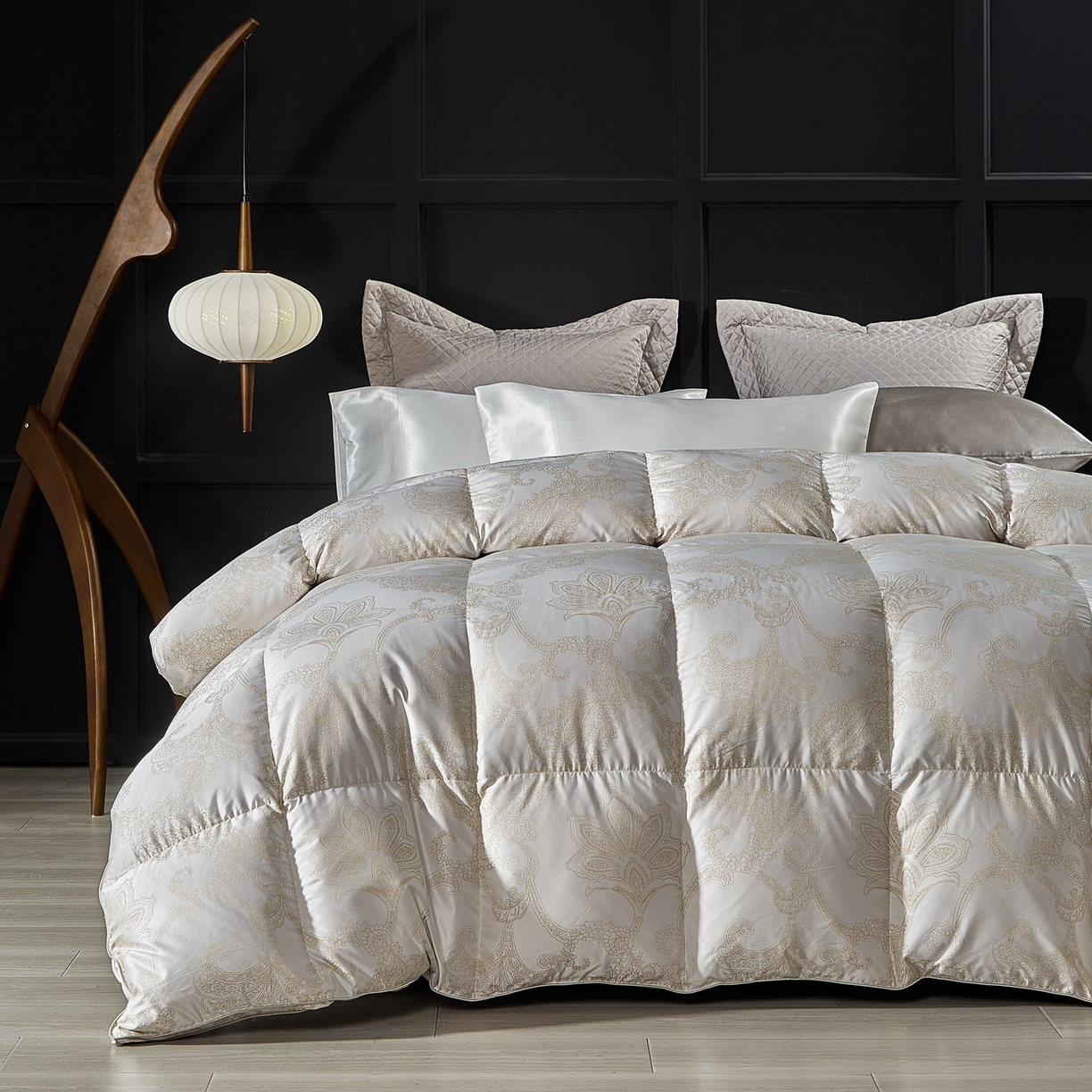 91家纺网 家纺一手货源 找家纺 暖羽屋羽绒馆 2025新款400T95白鹅绒被芯 羽绒被双层加厚 静音鹅绒被芯 婚庆羽绒被子 Q维斯