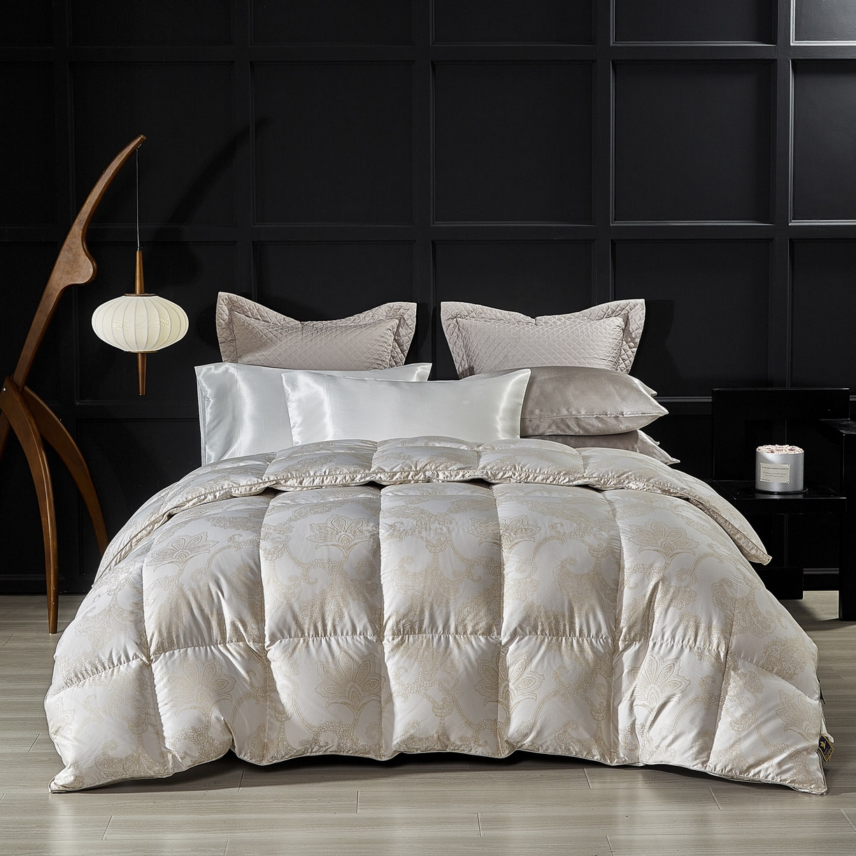 91家纺网 家纺一手货源 找家纺 暖羽屋羽绒馆 2025新款400T95白鹅绒被芯 羽绒被双层加厚 静音鹅绒被芯 婚庆羽绒被子 Q维斯