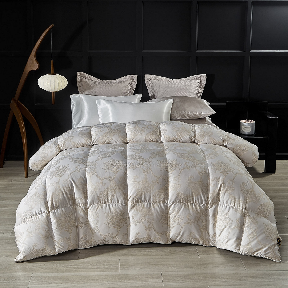 91家纺网 家纺一手货源 找家纺 暖羽屋羽绒馆 2025新款400T95白鹅绒被芯 羽绒被双层加厚 静音鹅绒被芯 婚庆羽绒被子 Q维斯