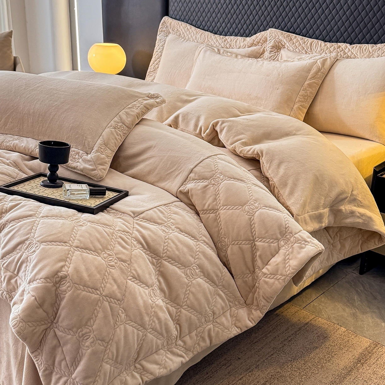 91家纺网 家纺一手货源 找家纺 （总）保罗圣迪奥 2025新款250克全消光抗绣工艺四件套-沐凡系列二