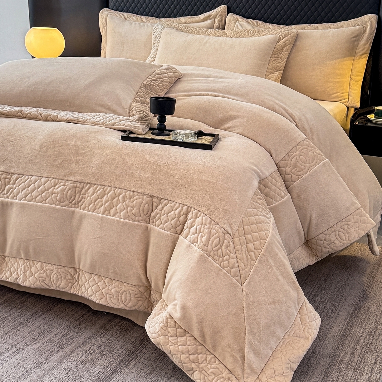 91家纺网 家纺一手货源 找家纺 （总）保罗圣迪奥 2025新款250克全消光三拼角双C四件套-沐凡系列一