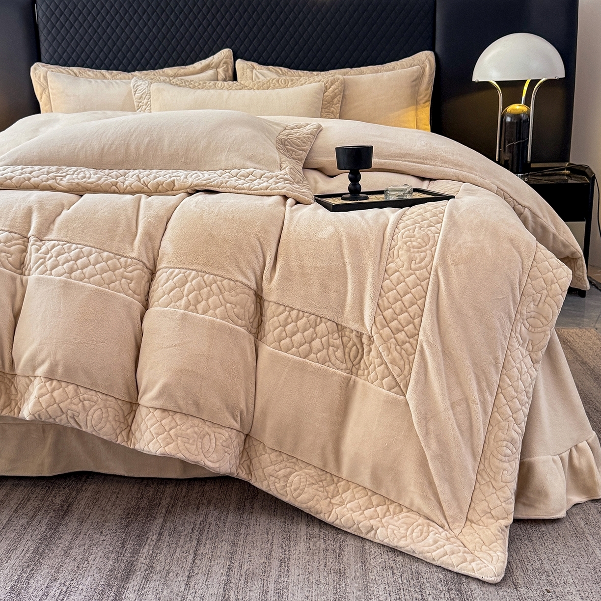 91家纺网 家纺一手货源 找家纺 （总）保罗圣迪奥 2025新款250克全消光三拼角双C四件套-沐凡系列一