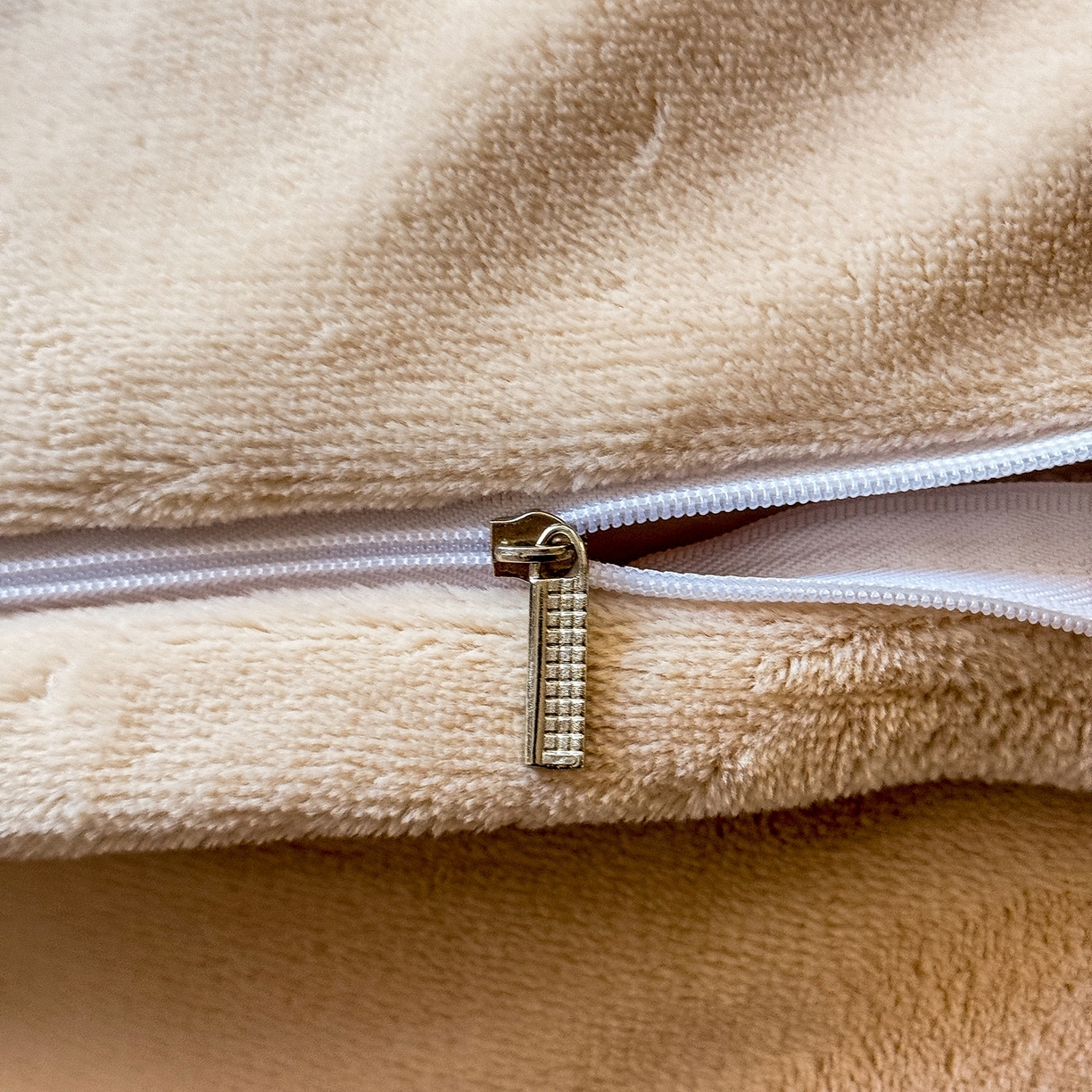 91家纺网 家纺一手货源 找家纺 （总）保罗圣迪奥 2025新款250克全消光三拼角双C四件套-沐凡系列一