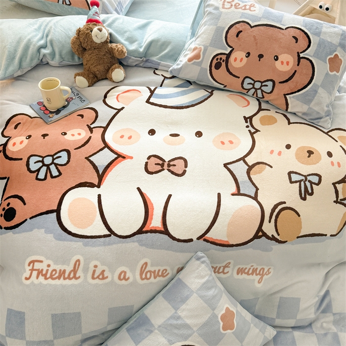 91家纺网 家纺一手货源 找家纺 福来临家纺 2025秋冬新款亲肤舒适保暖加厚牛奶绒大版卡通四件套 熊熊party