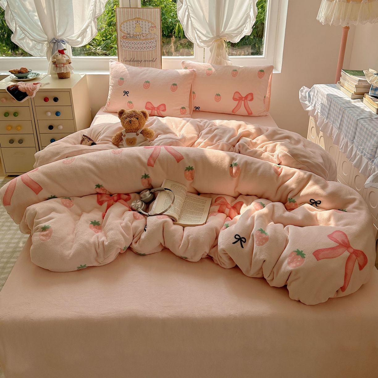 91家纺网 家纺一手货源 找家纺 （总）暖芯优选 2025新款小清新加厚高克重牛奶绒四件套直播热款电商热款