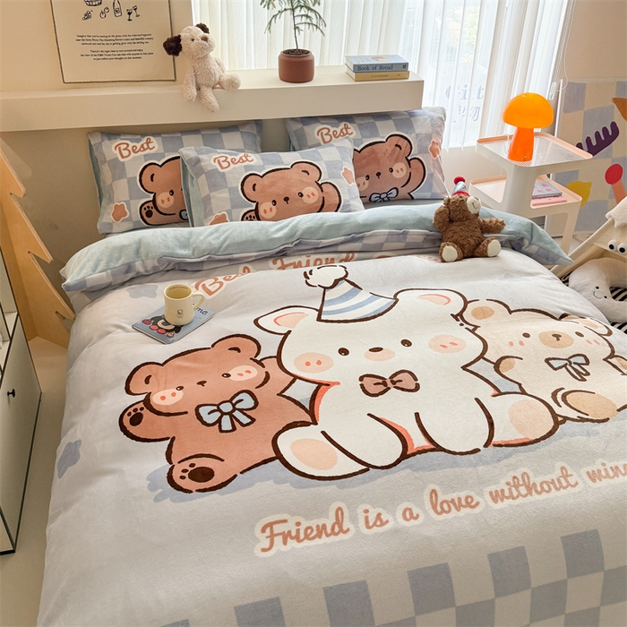 91家纺网 家纺一手货源 找家纺 福来临家纺 2025秋冬新款亲肤舒适保暖加厚牛奶绒大版卡通四件套 熊熊party