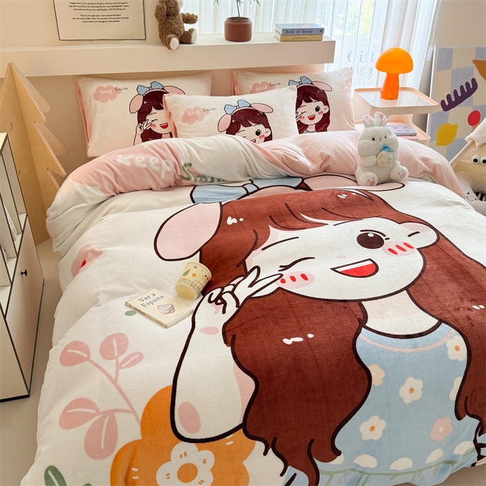 91家纺网 家纺一手货源 找家纺 福来临家纺 2025秋冬新款亲肤舒适保暖加厚牛奶绒大版卡通四件套 可爱女孩