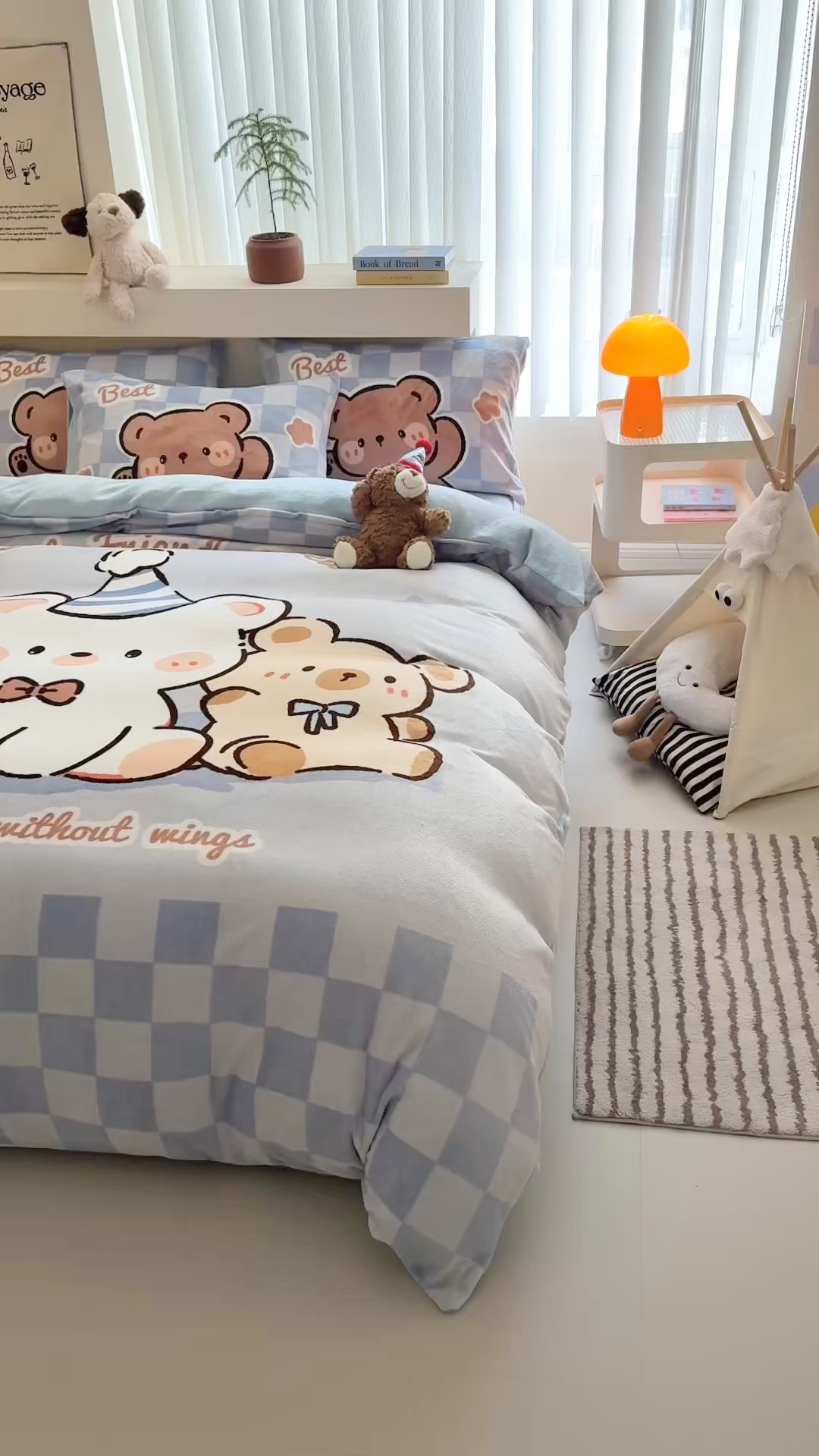 91家纺网 家纺一手货源 找家纺 福来临家纺 2025秋冬新款亲肤舒适保暖加厚牛奶绒大版卡通四件套 熊熊party