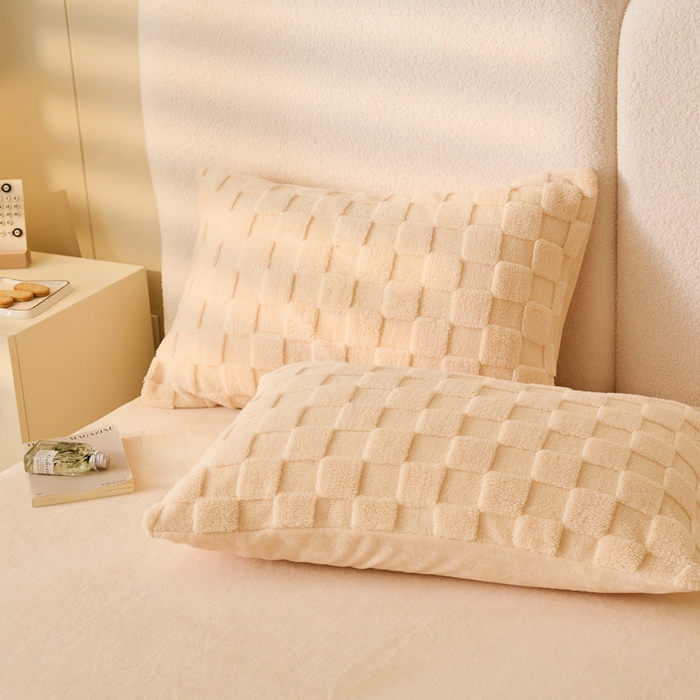 91家纺网 家纺一手货源 找家纺 晨曦家纺 2025新款加厚230克塔芙绒牛奶绒四件套-初暖系列 初暖-奶黄