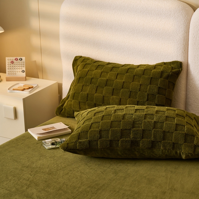 91家纺网 家纺一手货源 找家纺 晨曦家纺 2025新款加厚230克塔芙绒牛奶绒四件套-初暖系列 初暖-茶绿