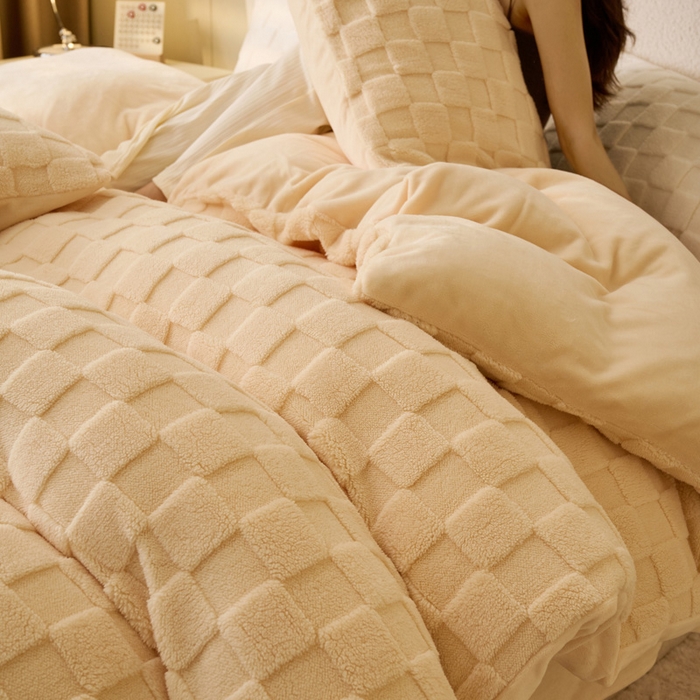 91家纺网 家纺一手货源 找家纺 晨曦家纺 2025新款加厚230克塔芙绒牛奶绒四件套-初暖系列 初暖-奶黄