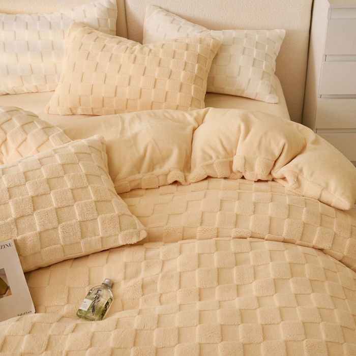 91家纺网 家纺一手货源 找家纺 晨曦家纺 2025新款加厚230克塔芙绒牛奶绒四件套-初暖系列 初暖-奶黄