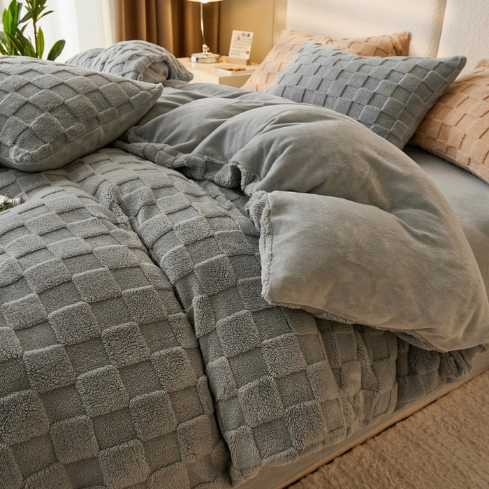 91家纺网 家纺一手货源 找家纺 晨曦家纺 2025新款加厚230克塔芙绒牛奶绒四件套-初暖系列 初暖-高级灰