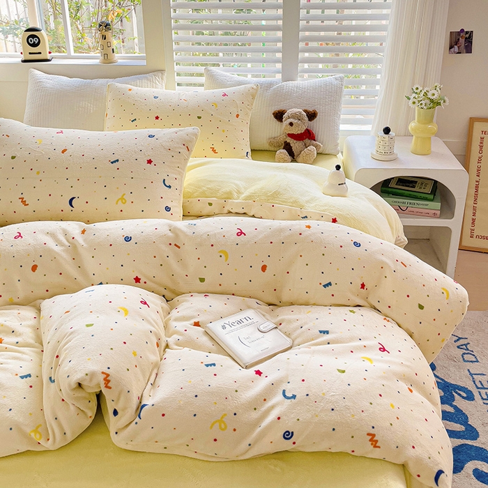 91家纺网 家纺一手货源 找家纺 暖芯优选 2025新款小清新加厚高克重牛奶绒四件套直播热款电商热款 彩虹堂