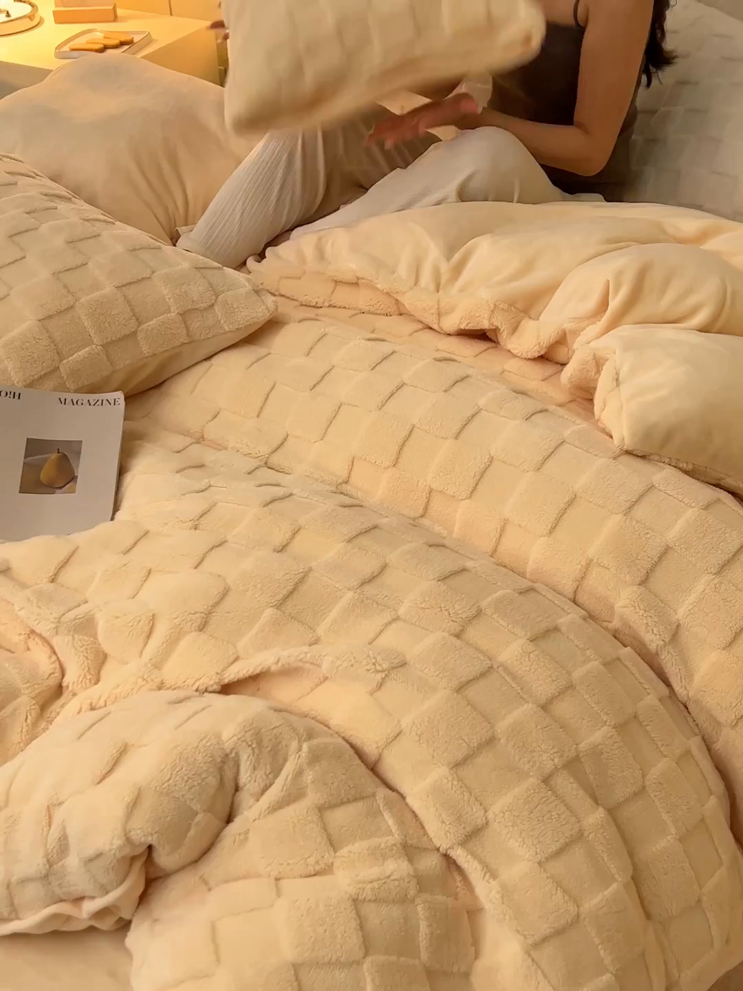 91家纺网 家纺一手货源 找家纺 晨曦家纺 2025新款加厚230克塔芙绒牛奶绒四件套-初暖系列 初暖-奶黄