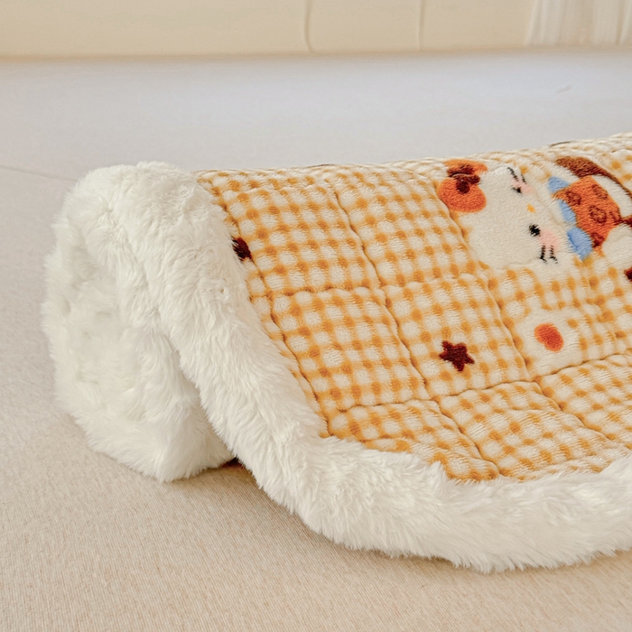 91家纺网 家纺一手货源 找家纺 澜妃 2025新款高克重牛奶绒可爱系床褥床护垫CHD CHD-可可猫星