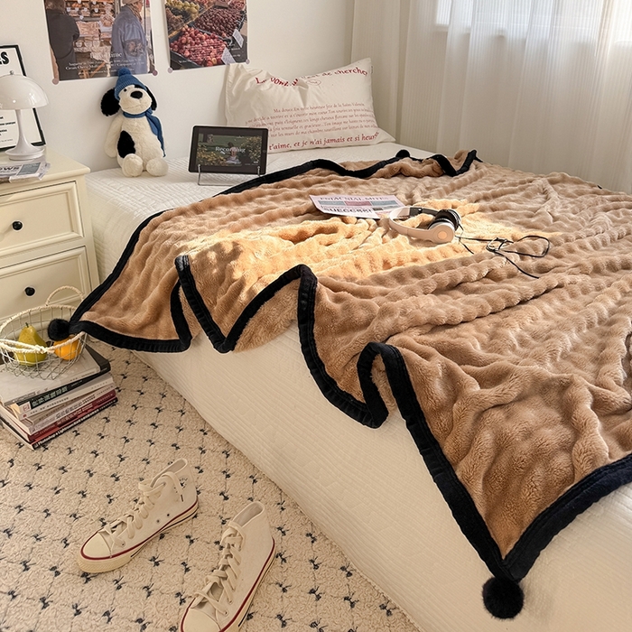 91家纺网 家纺一手货源 找家纺 小叮当家纺仓储工厂店 2025新款简约泡泡绒黑球包边毛毯毯子午睡毯 泡泡-咖