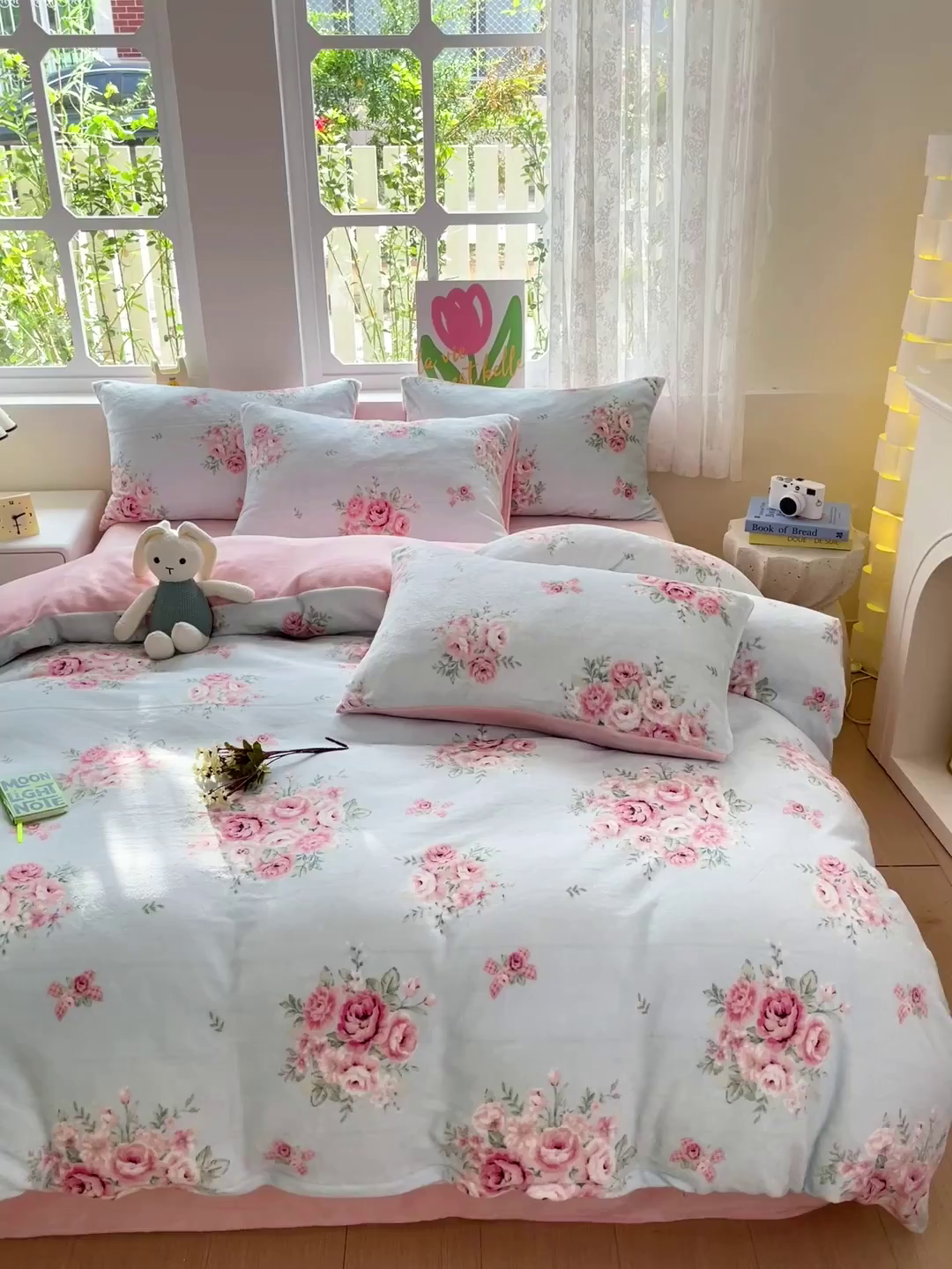 91家纺网 家纺一手货源 找家纺 暖芯优选 2025新款小清新加厚高克重牛奶绒四件套直播热款电商热款 玫瑰庄园