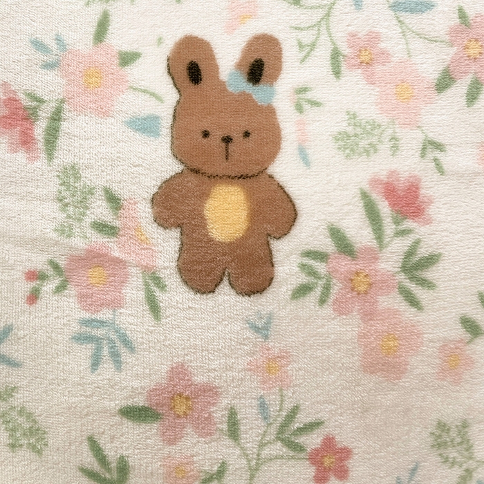 91家纺网 家纺一手货源 找家纺 暖芯优选 2025新款小清新加厚高克重牛奶绒四件套直播热款电商热款 幸运伙伴