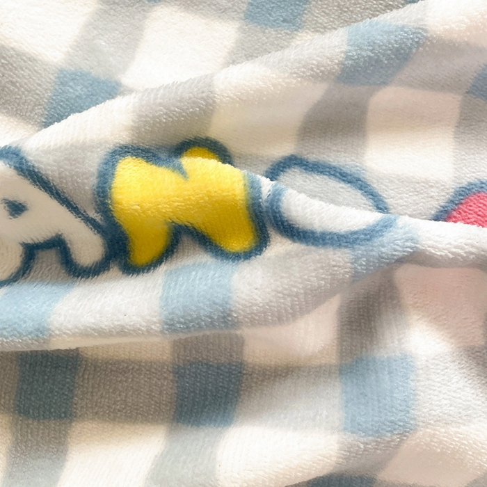 91家纺网 家纺一手货源 找家纺 暖芯优选 2025新款小清新加厚高克重牛奶绒四件套直播热款电商热款 熊猫花花