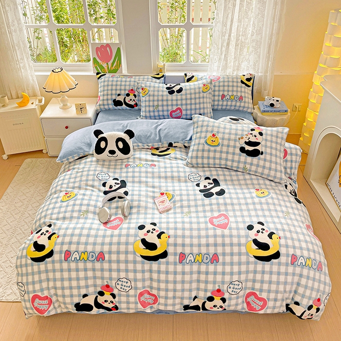 91家纺网 家纺一手货源 找家纺 暖芯优选 2025新款小清新加厚高克重牛奶绒四件套直播热款电商热款 熊猫花花