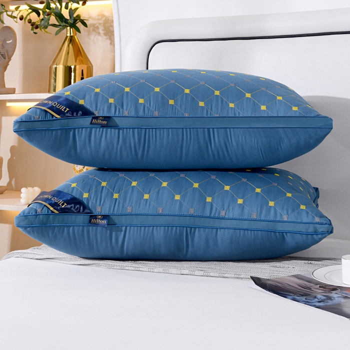 91家纺网 家纺一手货源 找家纺 小叮当家纺仓储工厂店 2025新款磨毛羽丝绒枕头枕芯--满天星 立体蓝