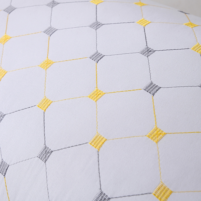 91家纺网 家纺一手货源 找家纺 小叮当家纺仓储工厂店 2025新款磨毛羽丝绒枕头枕芯--满天星 立体白