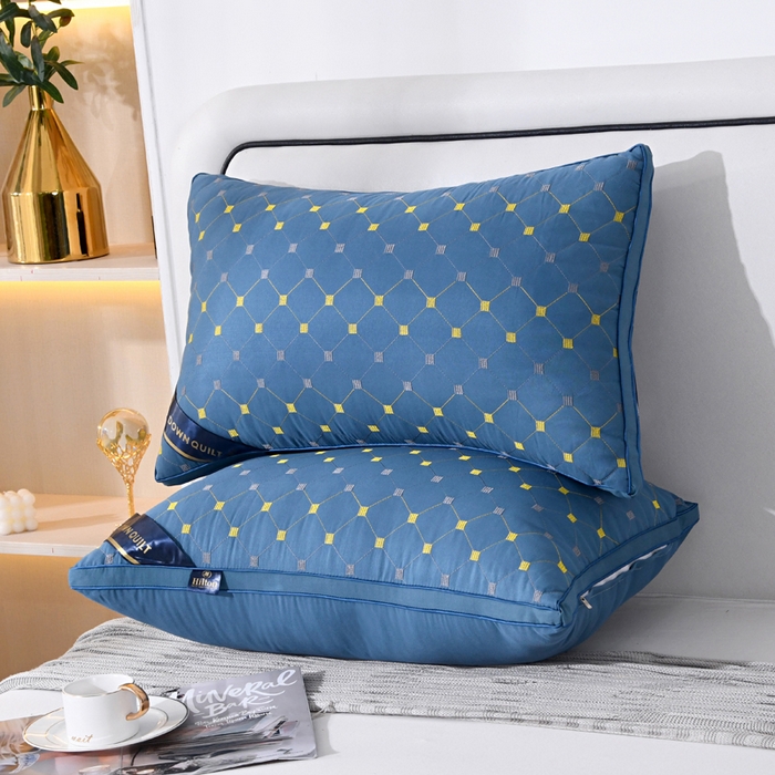 91家纺网 家纺一手货源 找家纺 小叮当家纺仓储工厂店 2025新款磨毛羽丝绒枕头枕芯--满天星 立体蓝