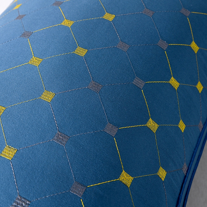 91家纺网 家纺一手货源 找家纺 小叮当家纺仓储工厂店 2025新款磨毛羽丝绒枕头枕芯--满天星 立体蓝