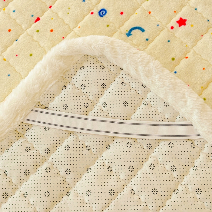 91家纺网 家纺一手货源 找家纺 澜妃 2025新款高克重牛奶绒可爱系床褥床护垫CHD CHD-芝士酪