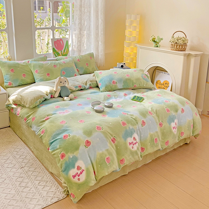 91家纺网 家纺一手货源 找家纺 暖芯优选 2025新款小清新加厚高克重牛奶绒四件套直播热款电商热款 云境