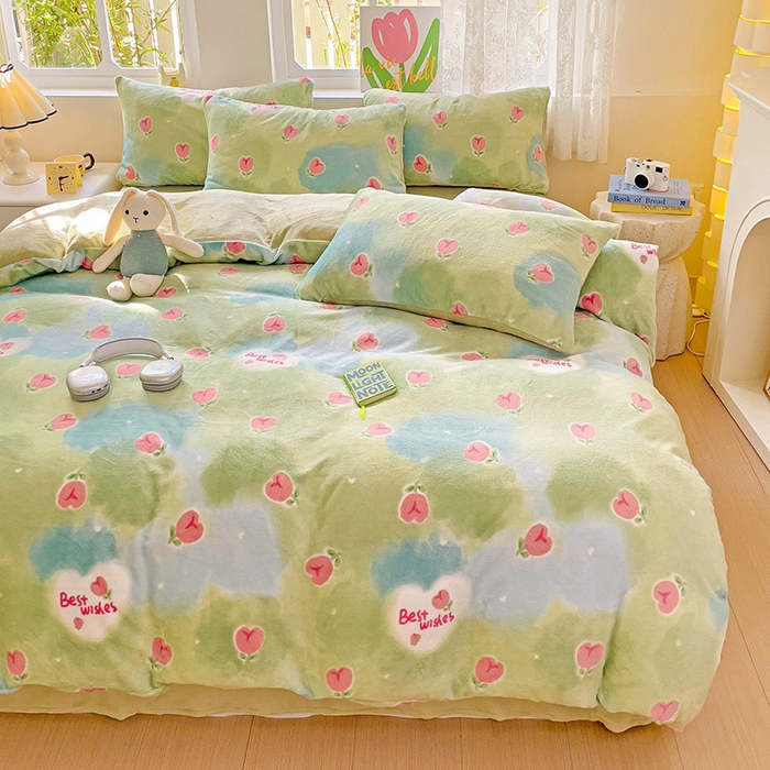 91家纺网 家纺一手货源 找家纺 暖芯优选 2025新款小清新加厚高克重牛奶绒四件套直播热款电商热款 云境