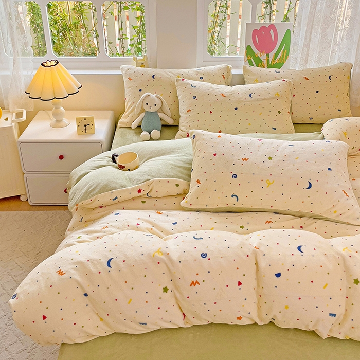 91家纺网 家纺一手货源 找家纺 暖芯优选 2025新款小清新加厚高克重牛奶绒四件套直播热款电商热款 彩虹堂绿