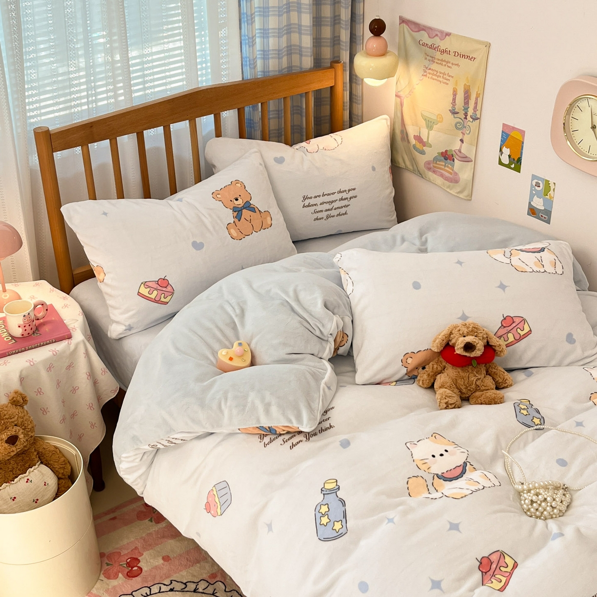 小叮当家纺仓储工厂店 2025新款牛奶绒印花四件套 星喵萌熊甜梦园