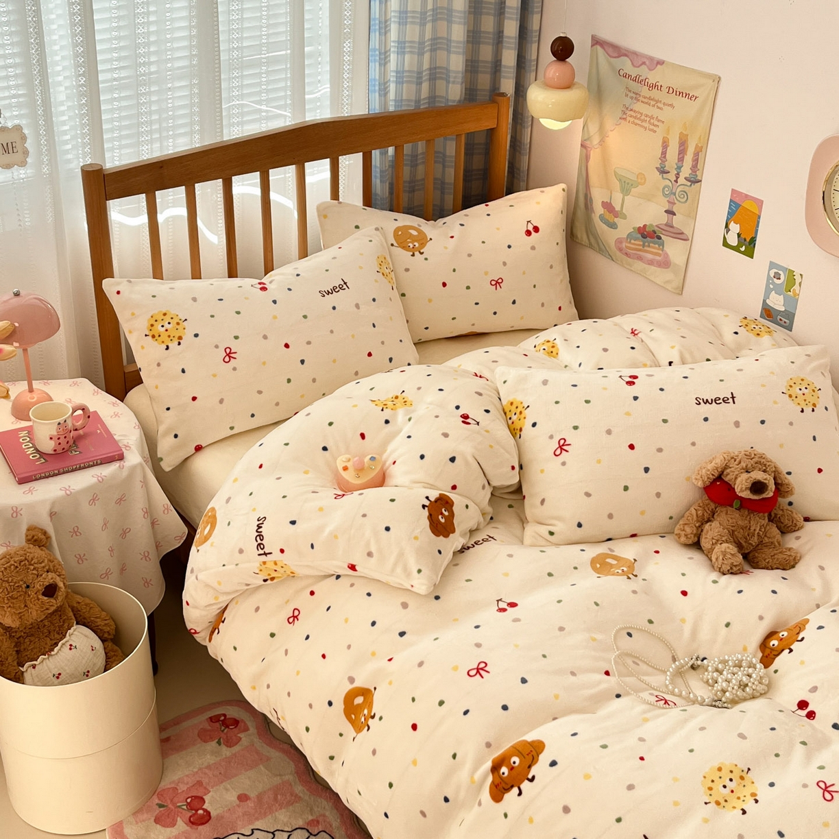 小叮当家纺仓储工厂店 2025新款牛奶绒印花四件套 饼干派对