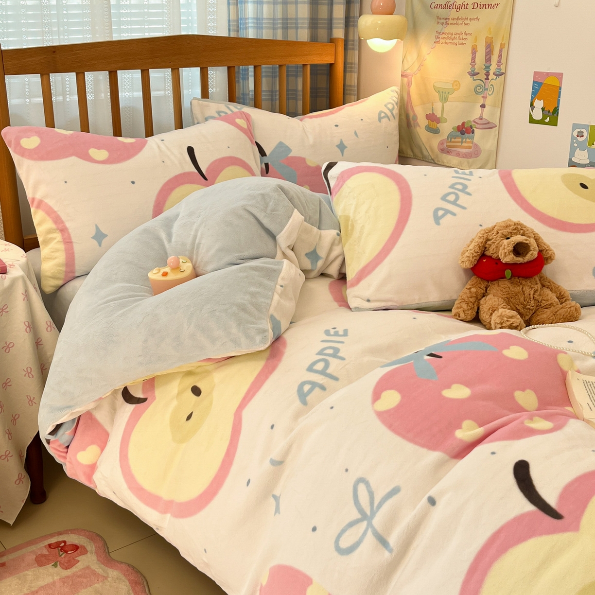 91家纺网 家纺一手货源 找家纺 小叮当家纺仓储工厂店 2025新款牛奶绒印花四件套 平安果