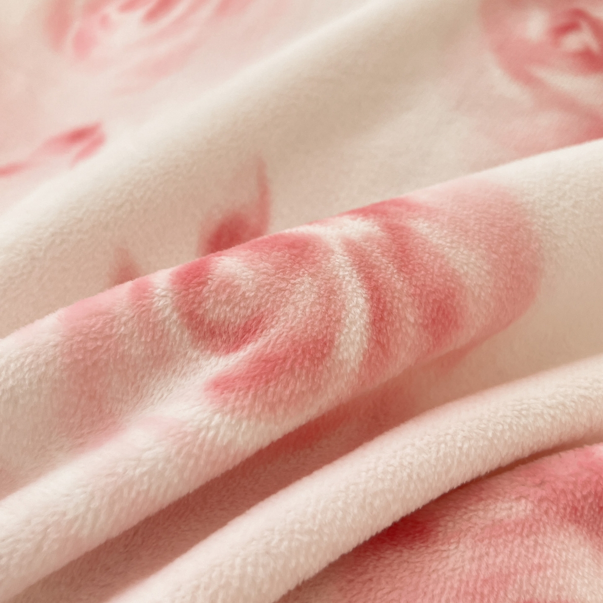 91家纺网 家纺一手货源 找家纺 小叮当家纺仓储工厂店 2025新款牛奶绒印花四件套 里巷