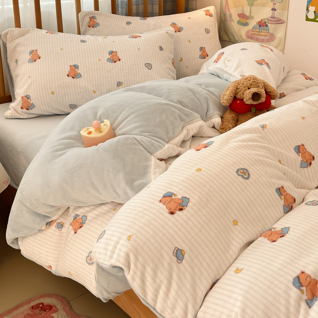 91家纺网 家纺一手货源 找家纺 小叮当家纺仓储工厂店 2025新款牛奶绒印花四件套 暖熊星芒