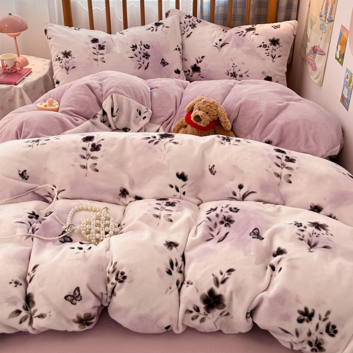 91家纺网 家纺一手货源 找家纺 小叮当家纺仓储工厂店 2025新款牛奶绒印花四件套 魅色佳人