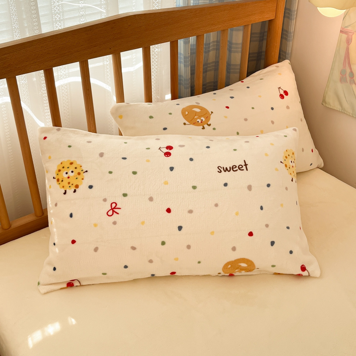 91家纺网 家纺一手货源 找家纺 小叮当家纺仓储工厂店 2025新款牛奶绒印花四件套 饼干派对