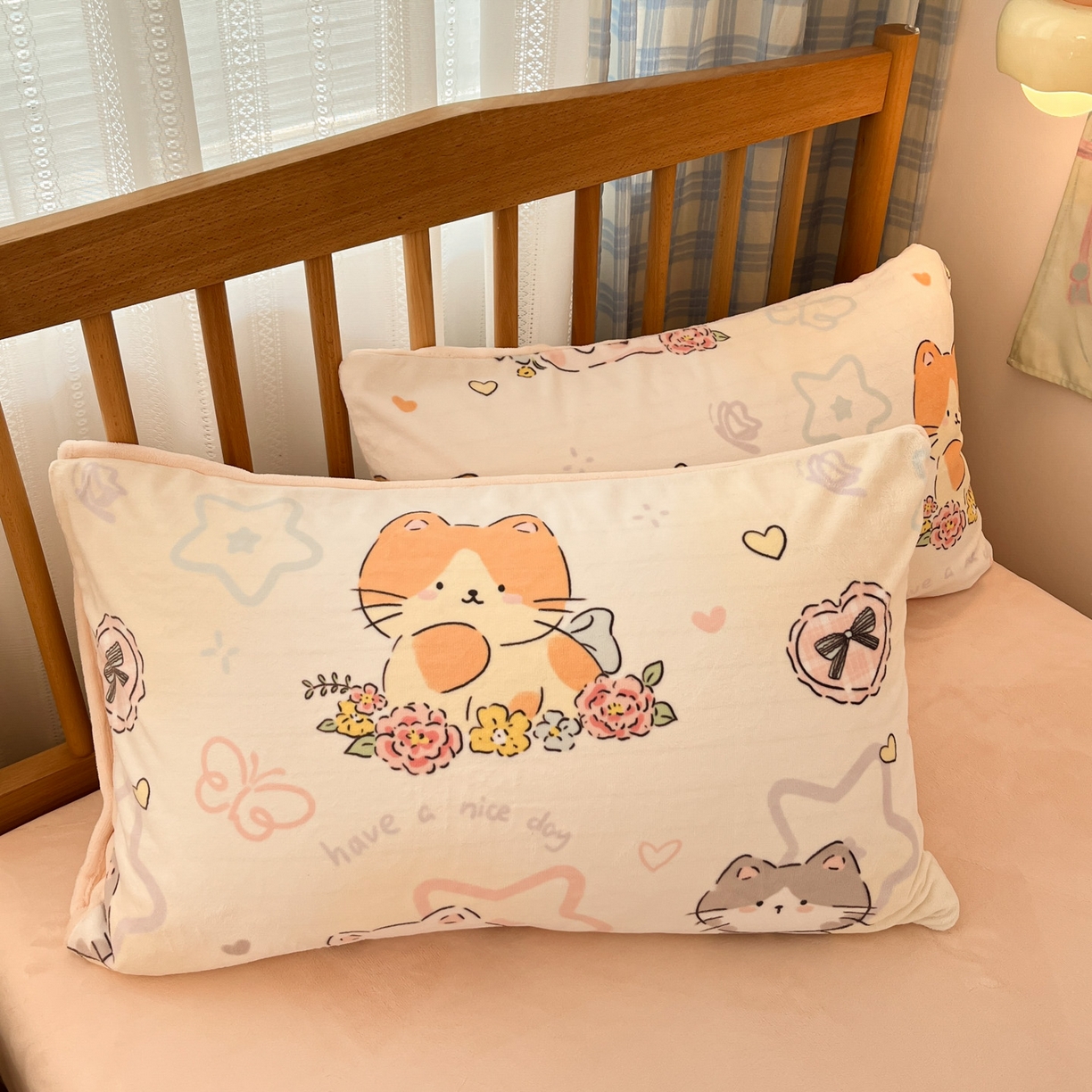 91家纺网 家纺一手货源 找家纺 小叮当家纺仓储工厂店 2025新款牛奶绒印花四件套 喵影仙花