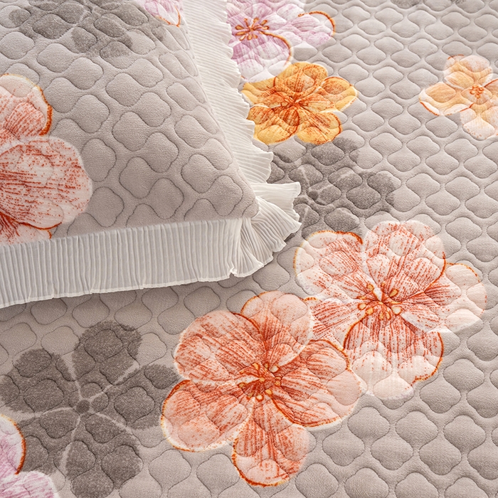 91家纺网 家纺一手货源 找家纺 冬然 2024新款牛奶绒床盖榻榻米床盖炕盖 朵朵花香