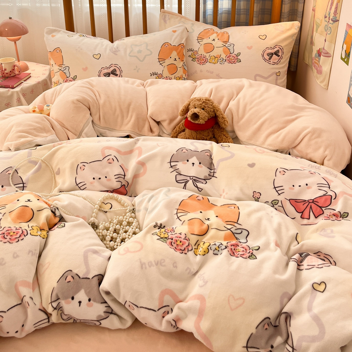 91家纺网 家纺一手货源 找家纺 小叮当家纺仓储工厂店 2025新款牛奶绒印花四件套 喵影仙花