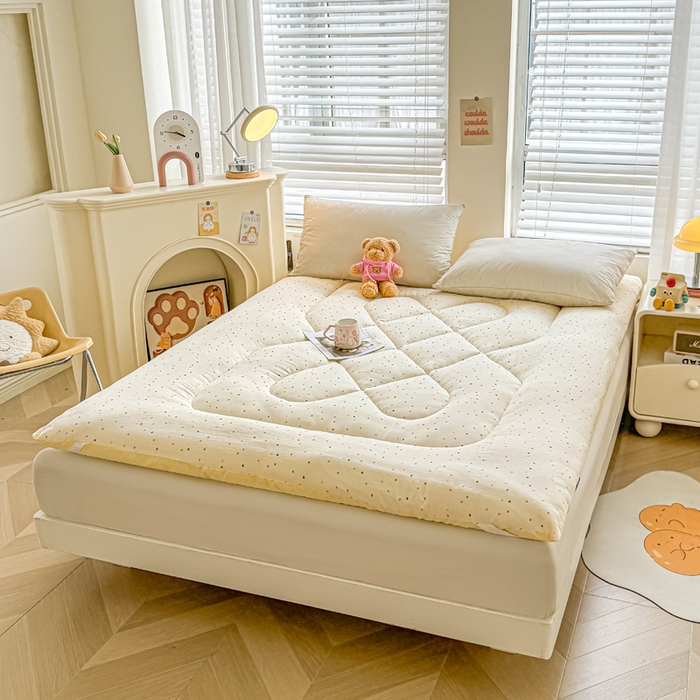 91家纺网 家纺一手货源 找家纺 （总）澜妃 2025新款云感皱皱纱双层纱软床垫单床褥床褥单品床护垫