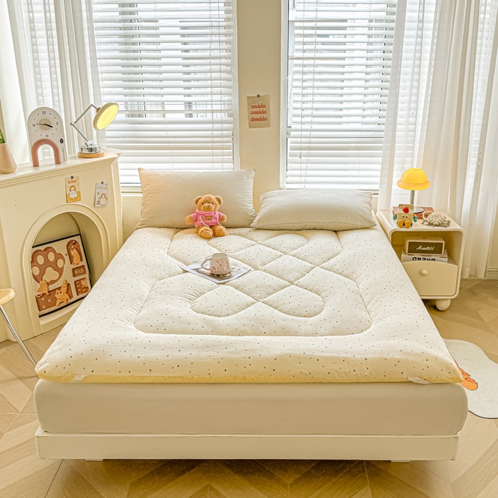 91家纺网 家纺一手货源 找家纺 （总）澜妃 2025新款云感皱皱纱双层纱软床垫单床褥床褥单品床护垫