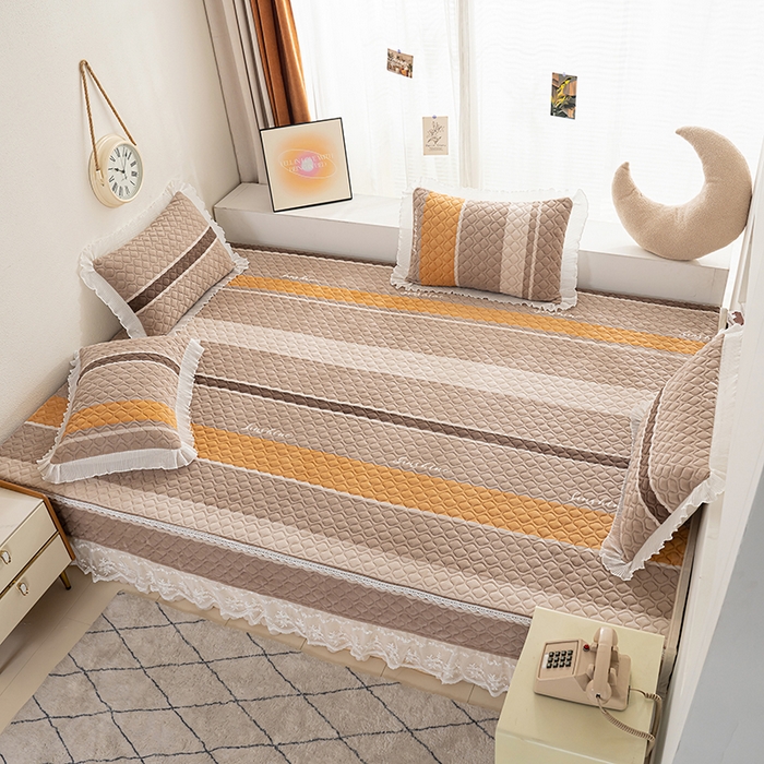 91家纺网 家纺一手货源 找家纺 冬然 2024新款牛奶绒床盖榻榻米床盖炕盖 经典条纹