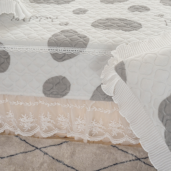 91家纺网 家纺一手货源 找家纺 冬然 2024新款牛奶绒床盖榻榻米床盖炕盖 奶油布丁