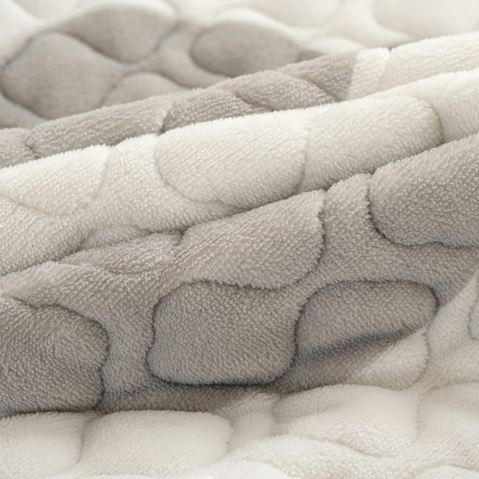 91家纺网 家纺一手货源 找家纺 冬然 2024新款牛奶绒床盖榻榻米床盖炕盖 奶油布丁