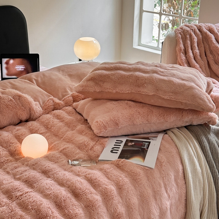 91家纺网 家纺一手货源 找家纺 （总）小叮当家纺仓储工厂店 （买家秀 爆款不断货）2025新款A类母婴级兔兔绒大泡泡牛奶绒珊瑚绒雪花绒四件套