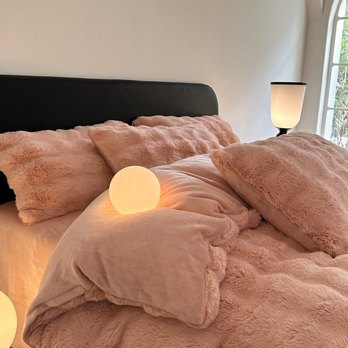 91家纺网 家纺一手货源 找家纺 小叮当家纺仓储工厂店 （买家秀 爆款不断货）2025新款A类母婴级兔兔绒大泡泡牛奶绒珊瑚绒雪花绒四件套 雅致-豆沙